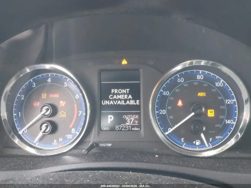 2017 TOYOTA COROLLA LE