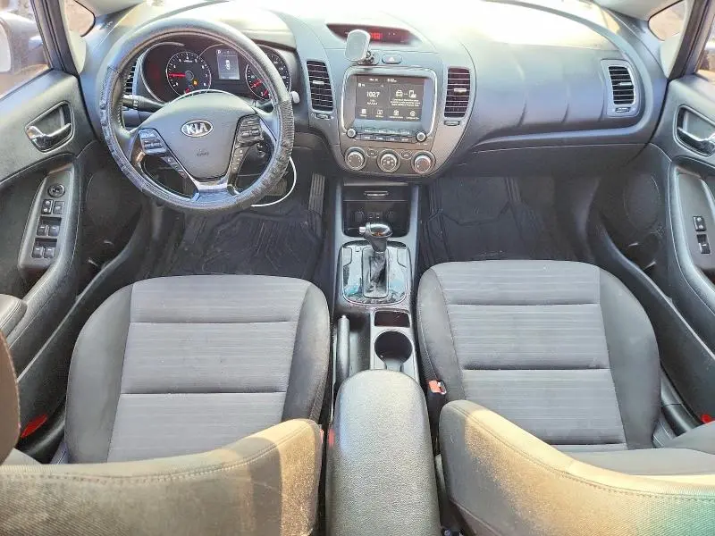 2017 KIA FORTE S  