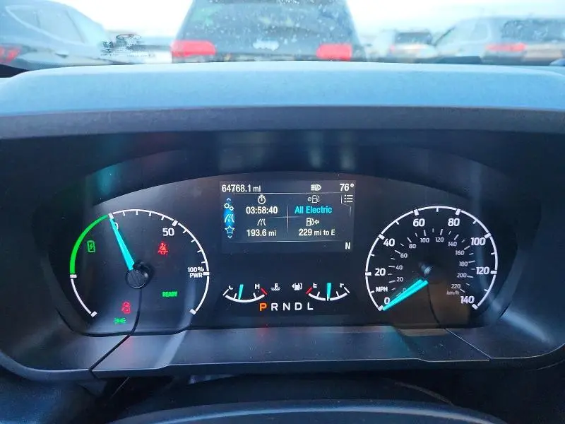 2023 FORD MAVERICK XL  