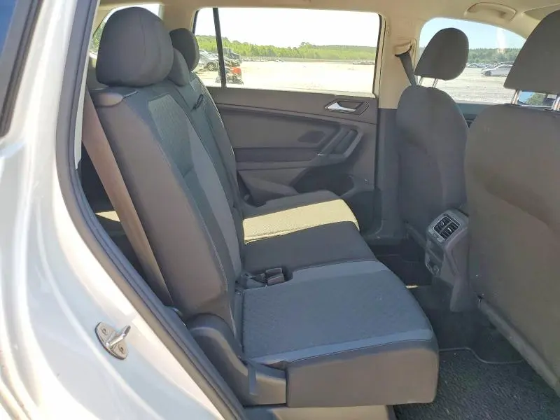 2018 VOLKSWAGEN TIGUAN S  
