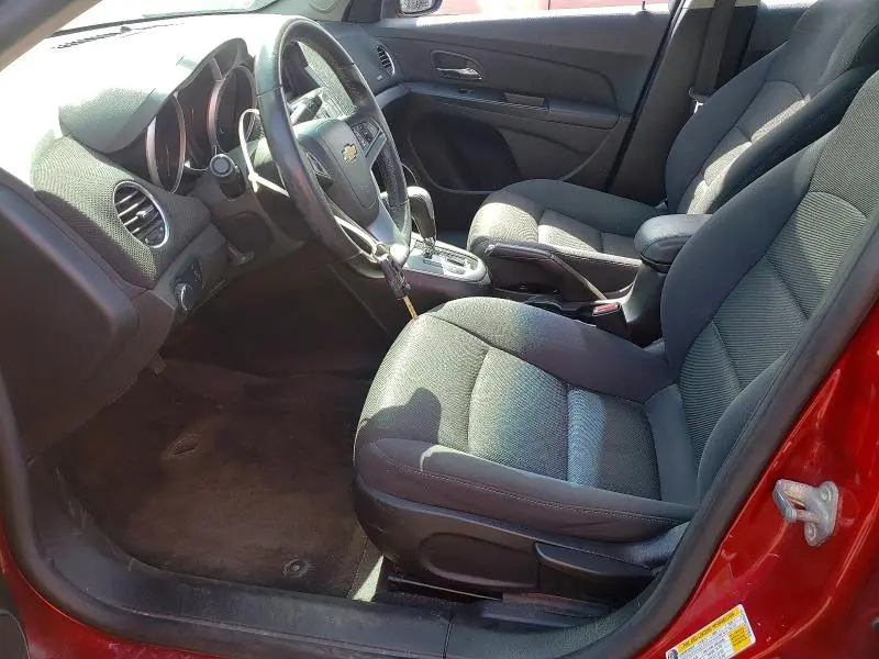 2012 CHEVROLET CRUZE LT  
