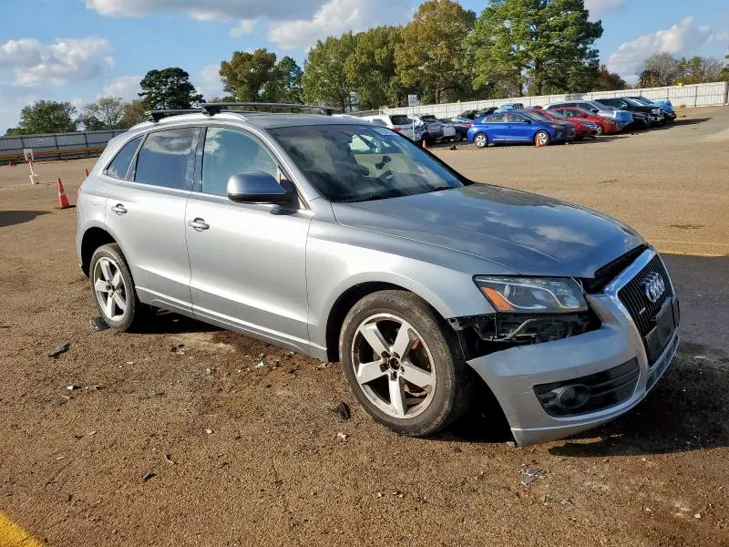2010 AUDI Q5 PREMIUM PLUS  