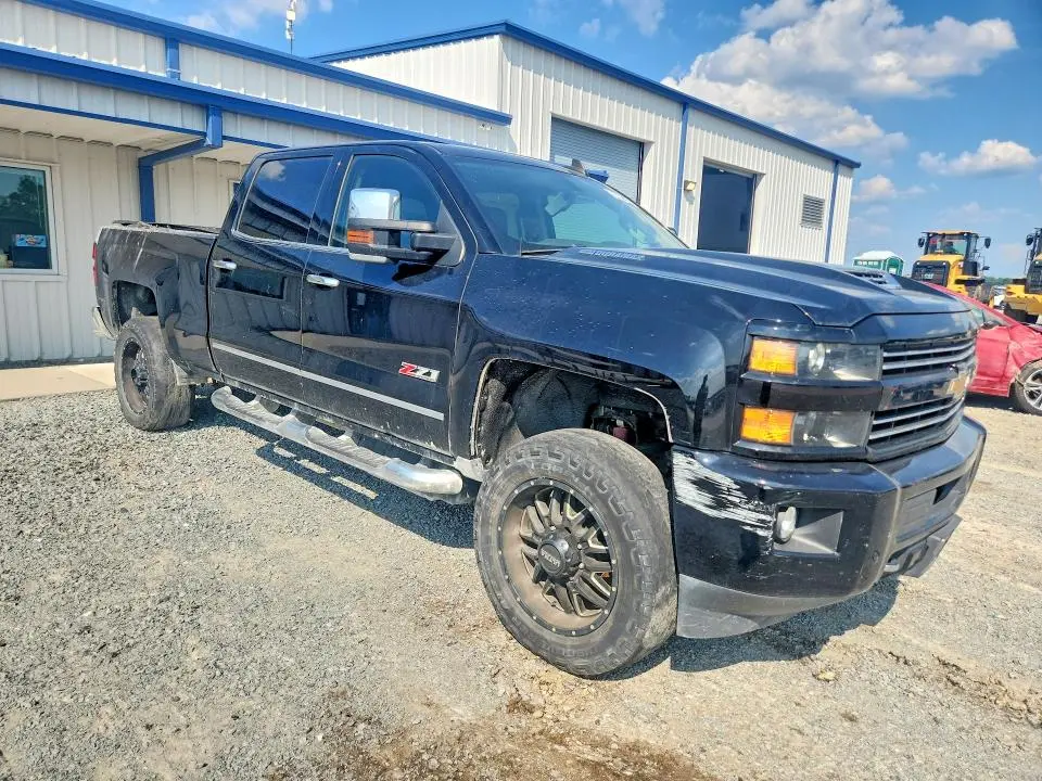 2017 CHEVROLET SILVERADO K3500 LTZ  