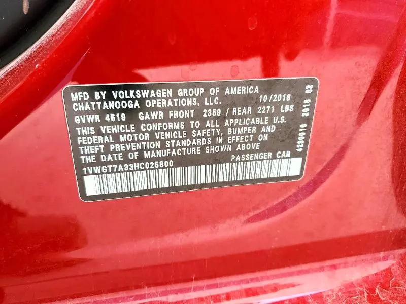 2017 VOLKSWAGEN PASSAT SE  
