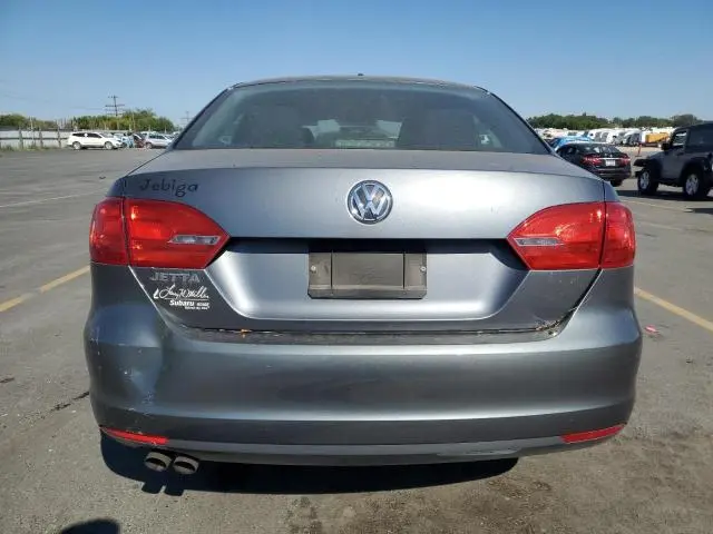 2013 VOLKSWAGEN JETTA BASE  
