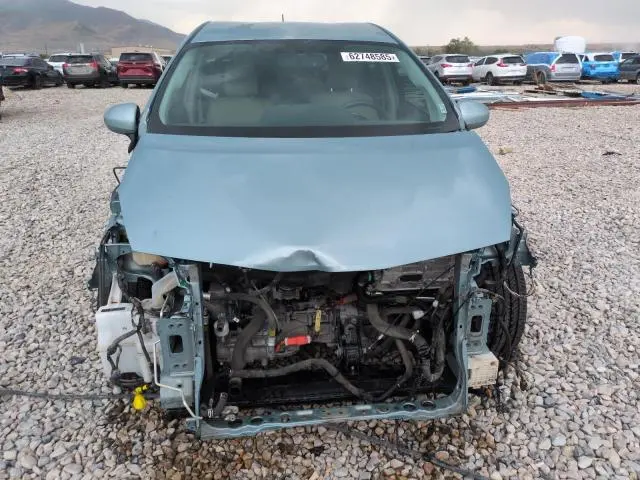 2014 TOYOTA PRIUS V   