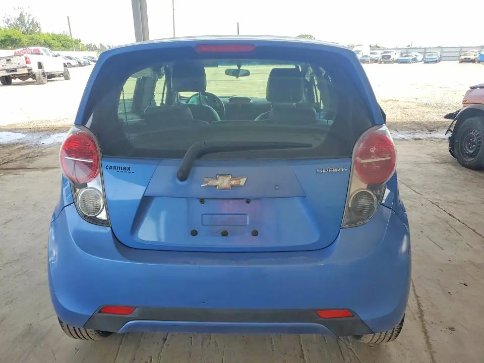 2013 CHEVROLET SPARK 1LT  