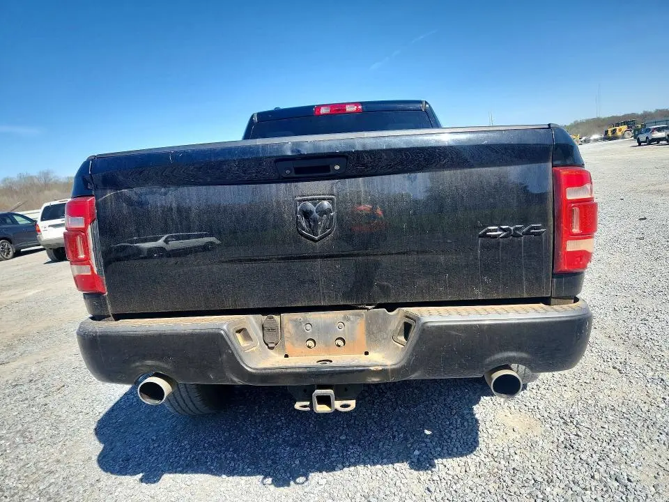 2014 RAM 1500 ST  