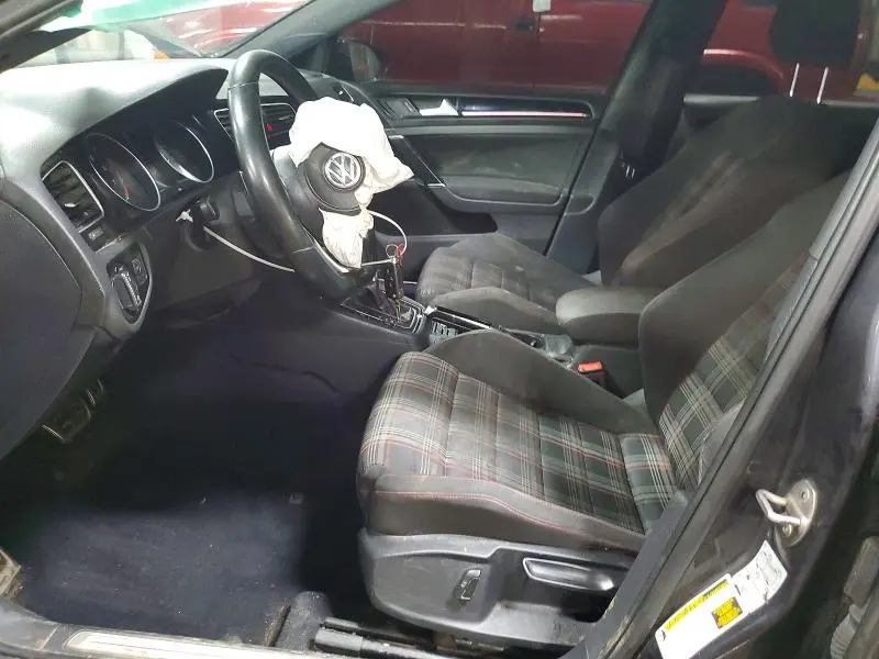 2017 VOLKSWAGEN GTI S  