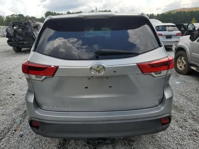 2018 TOYOTA HIGHLANDER LE  
