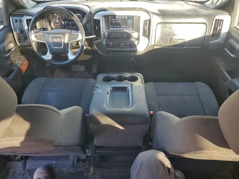 2018 GMC SIERRA K2500 SLE  