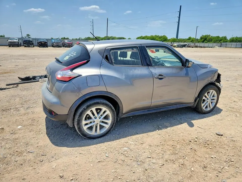 2015 NISSAN JUKE S  