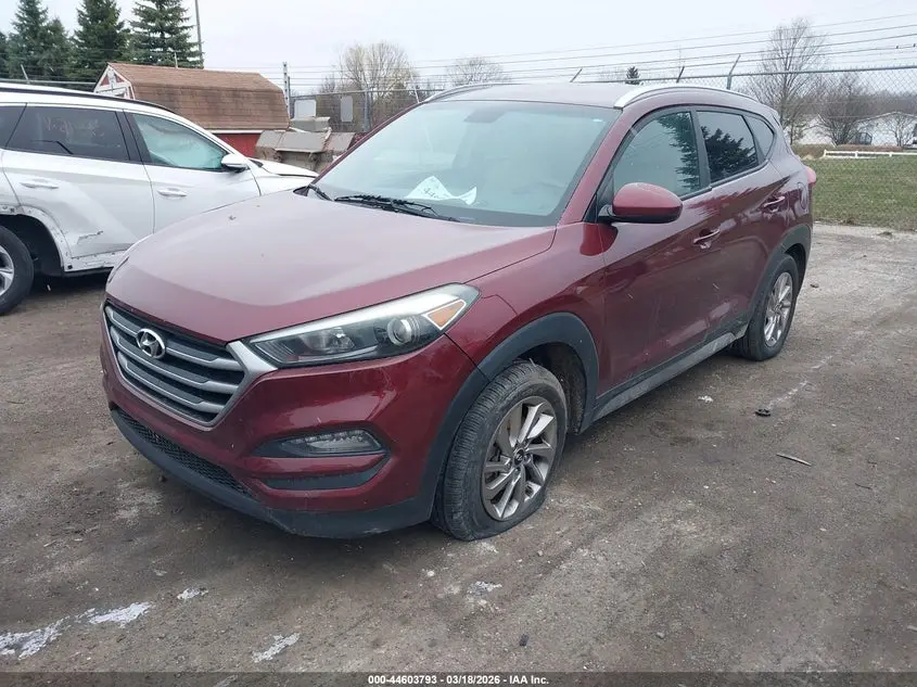 2017 HYUNDAI TUCSON SE