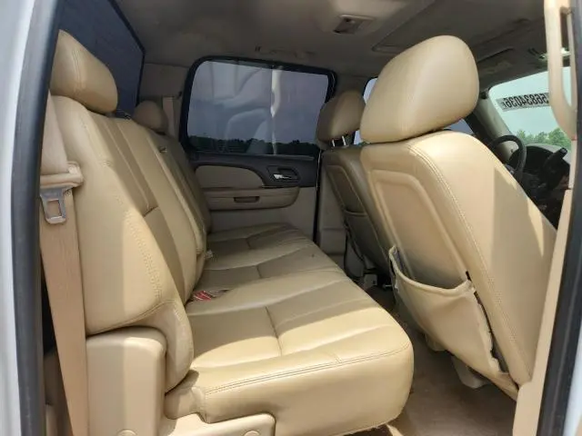 2010 CHEVROLET SILVERADO K2500 HEAVY DUTY LTZ  