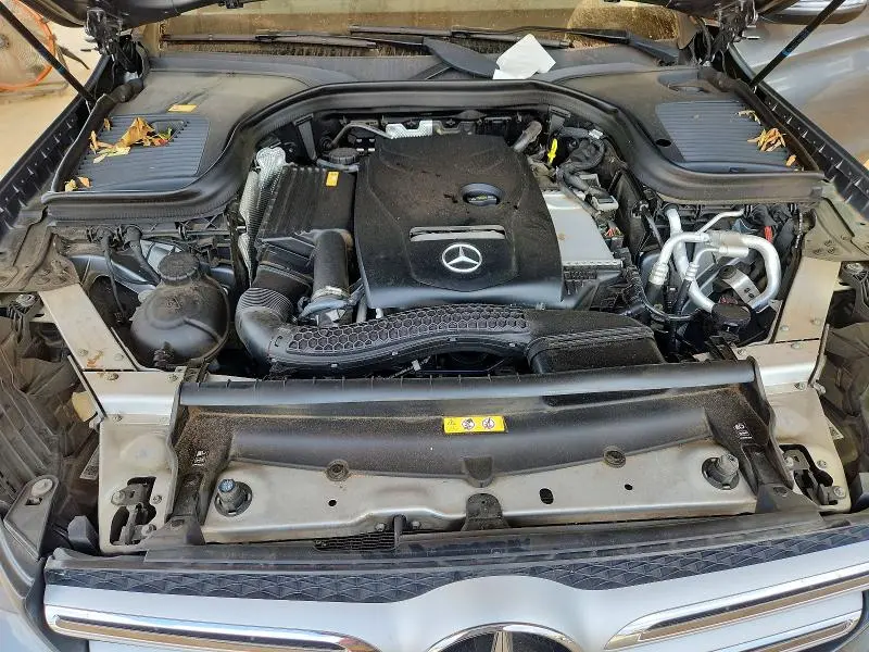 2016 MERCEDES-BENZ GLC 300  