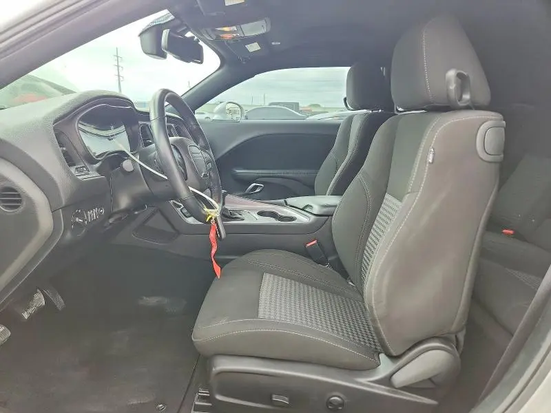 2023 DODGE CHALLENGER SXT  
