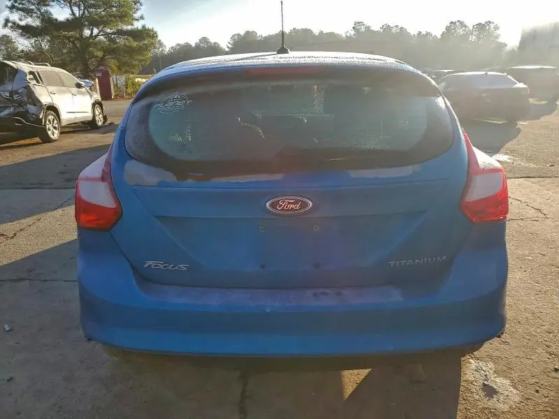 2012 FORD FOCUS TITANIUM  