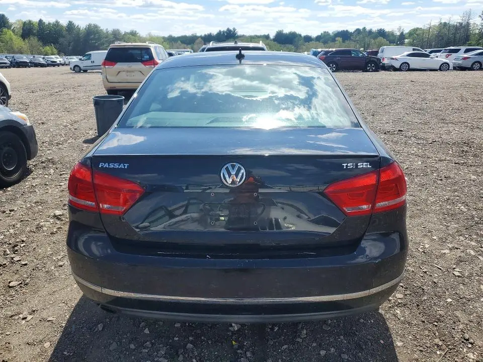 2015 VOLKSWAGEN PASSAT SEL  