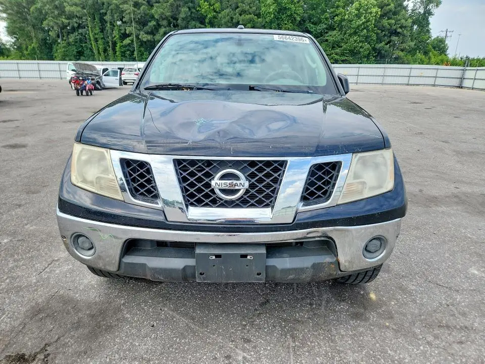 2011 NISSAN FRONTIER S  