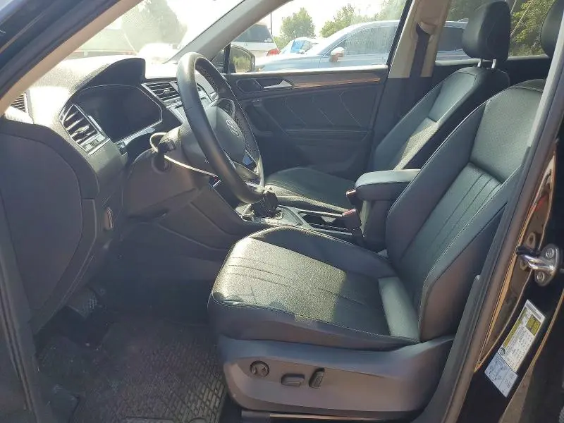 2022 VOLKSWAGEN TIGUAN SE  