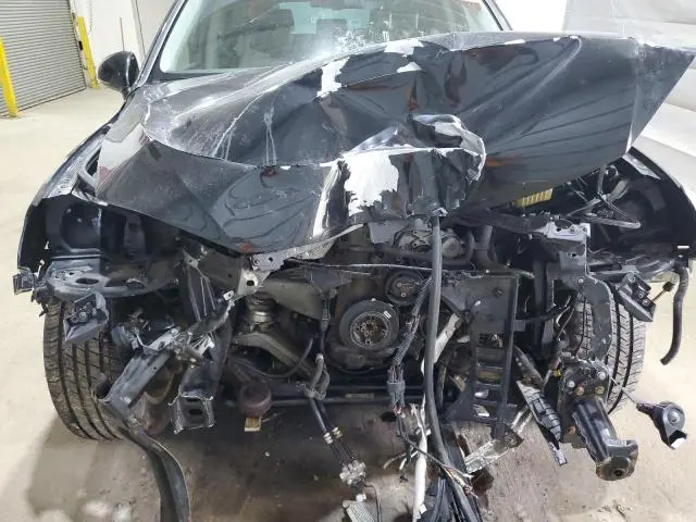 2012 VOLKSWAGEN TOUAREG V6  