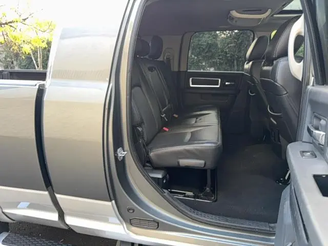 2012 DODGE RAM 3500 LARAMIE  