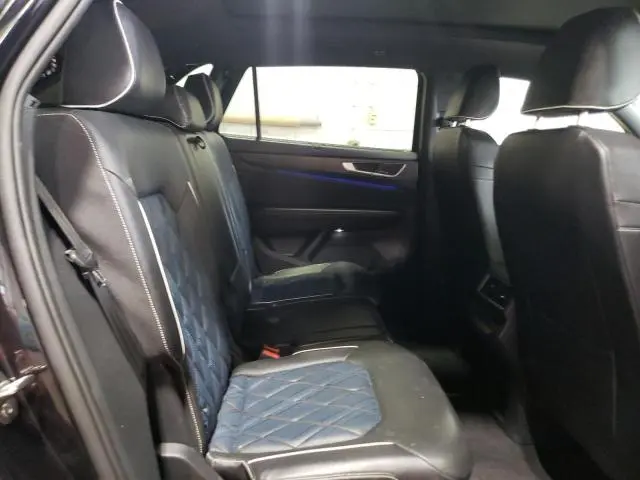 2024 VOLKSWAGEN ATLAS CROSS SPORT SEL PREMIUM R-LINE  