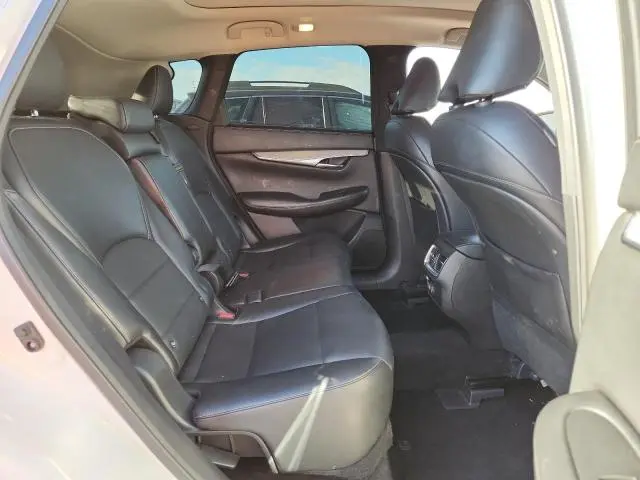 2021 INFINITI QX50 LUXE  