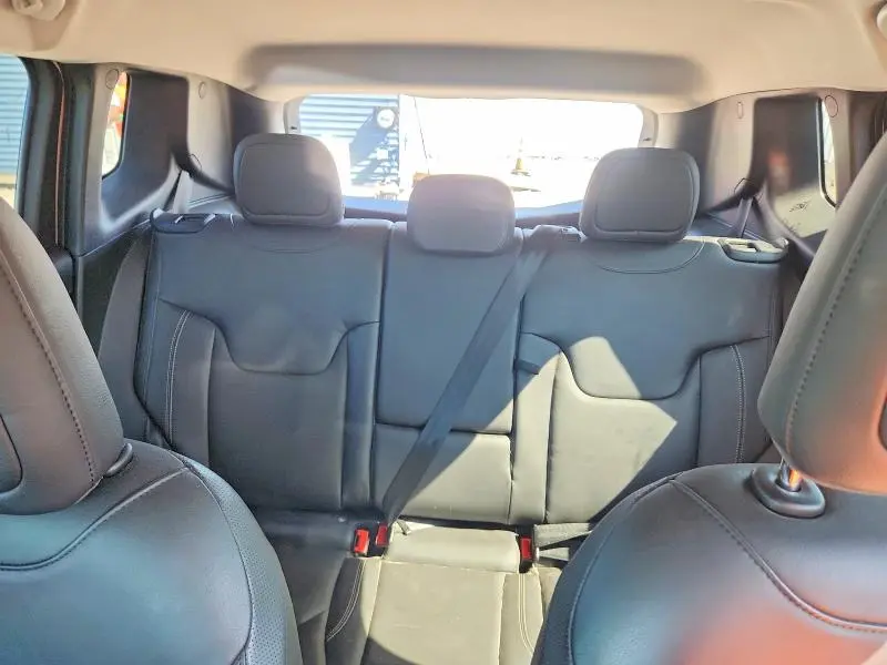 2017 JEEP RENEGADE LIMITED  