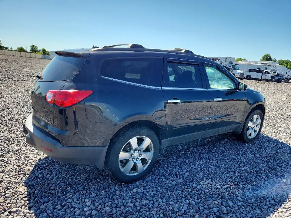 2012 CHEVROLET TRAVERSE LT  