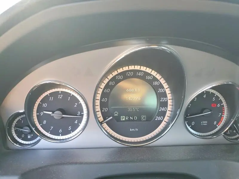 2010 MERCEDES-BENZ E 550  
