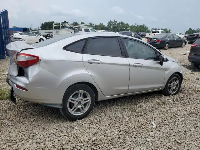 2017 FORD FIESTA SE  