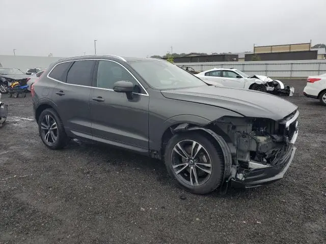 2020 VOLVO XC60 T5 MOMENTUM  