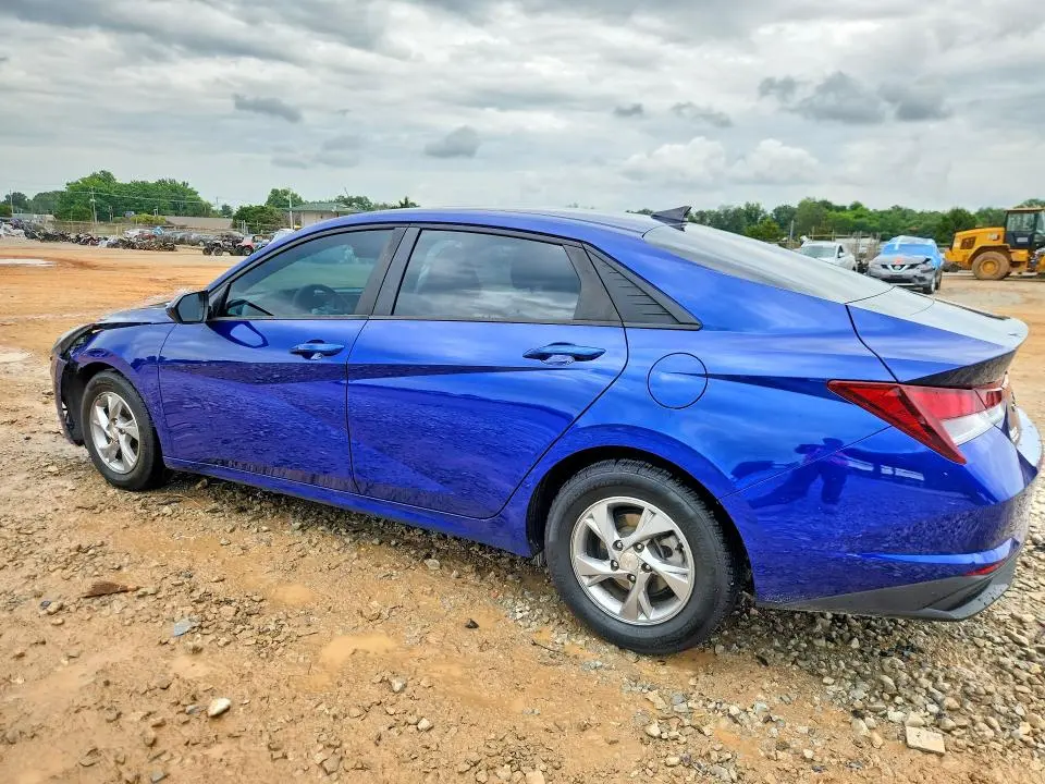 2021 HYUNDAI ELANTRA SE  