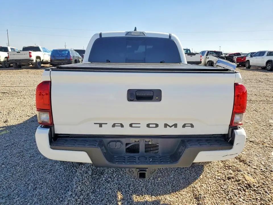 2023 TOYOTA TACOMA SR5 V6  