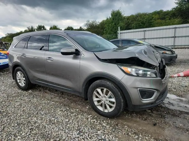 2017 KIA SORENTO LX  