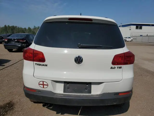 2014 VOLKSWAGEN TIGUAN S  