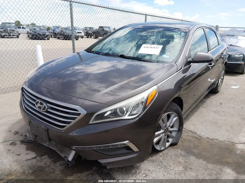 2015 HYUNDAI SONATA SE