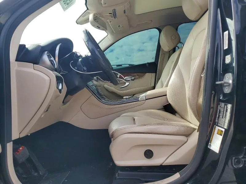 2018 MERCEDES-BENZ GLC 300  