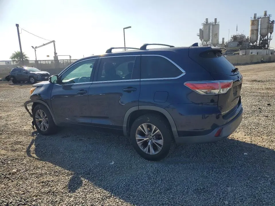 2016 TOYOTA HIGHLANDER LE PLUS  