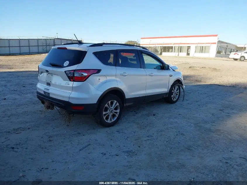 2018 FORD ESCAPE SE