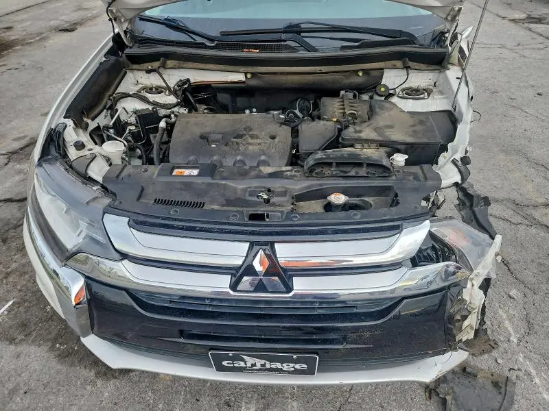 2018 MITSUBISHI OUTLANDER ES  