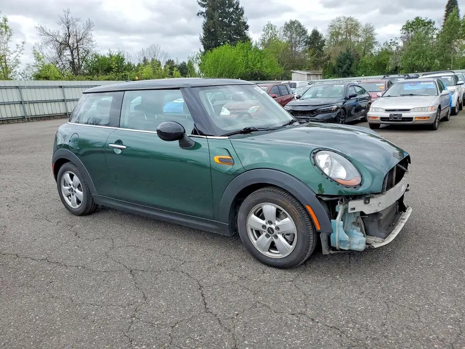 2015 MINI COOPER   