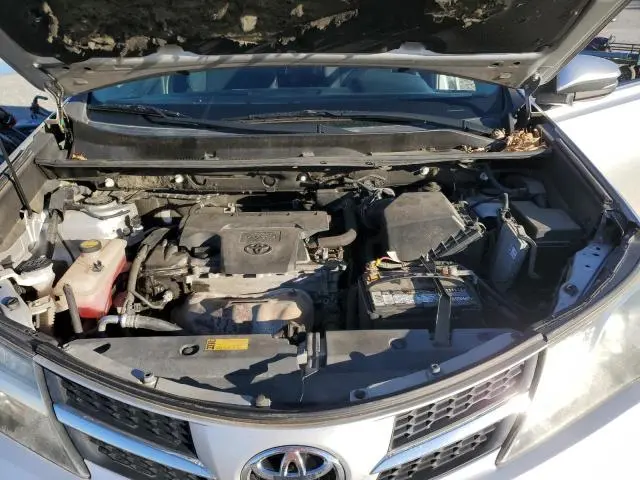2014 TOYOTA RAV4 XLE  
