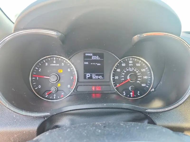 2016 KIA FORTE LX  