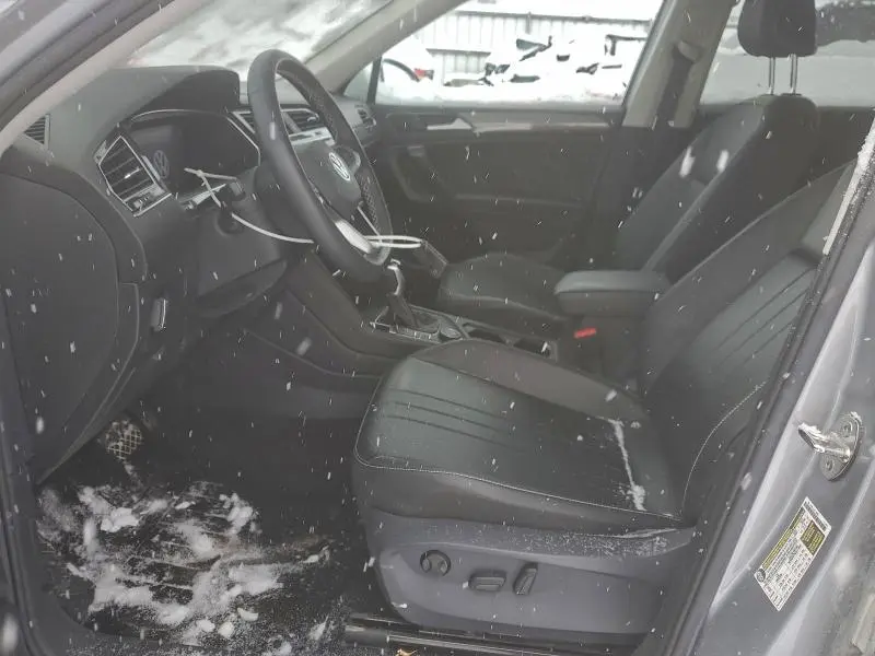 2022 VOLKSWAGEN TIGUAN SE  