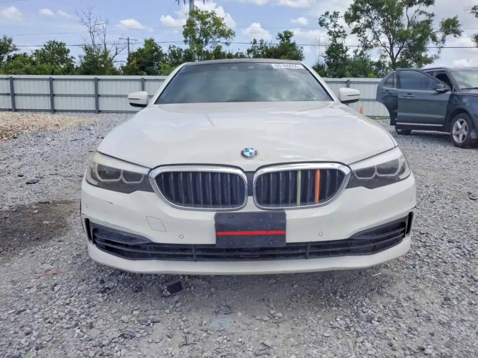2020 BMW 530 XI  