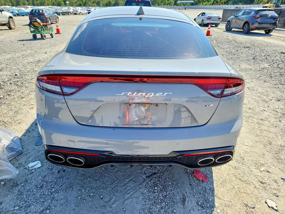 2023 KIA STINGER GT LINE  