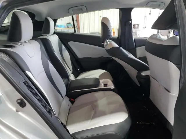2017 TOYOTA PRIUS PRIME   