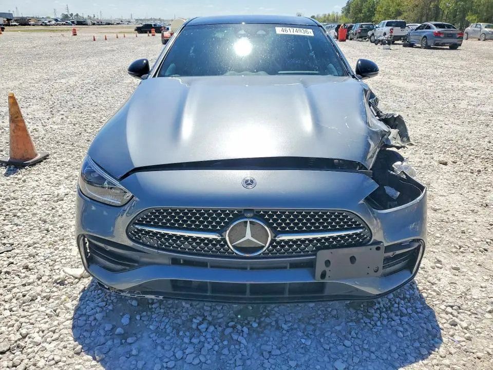 2024 MERCEDES-BENZ C 300  